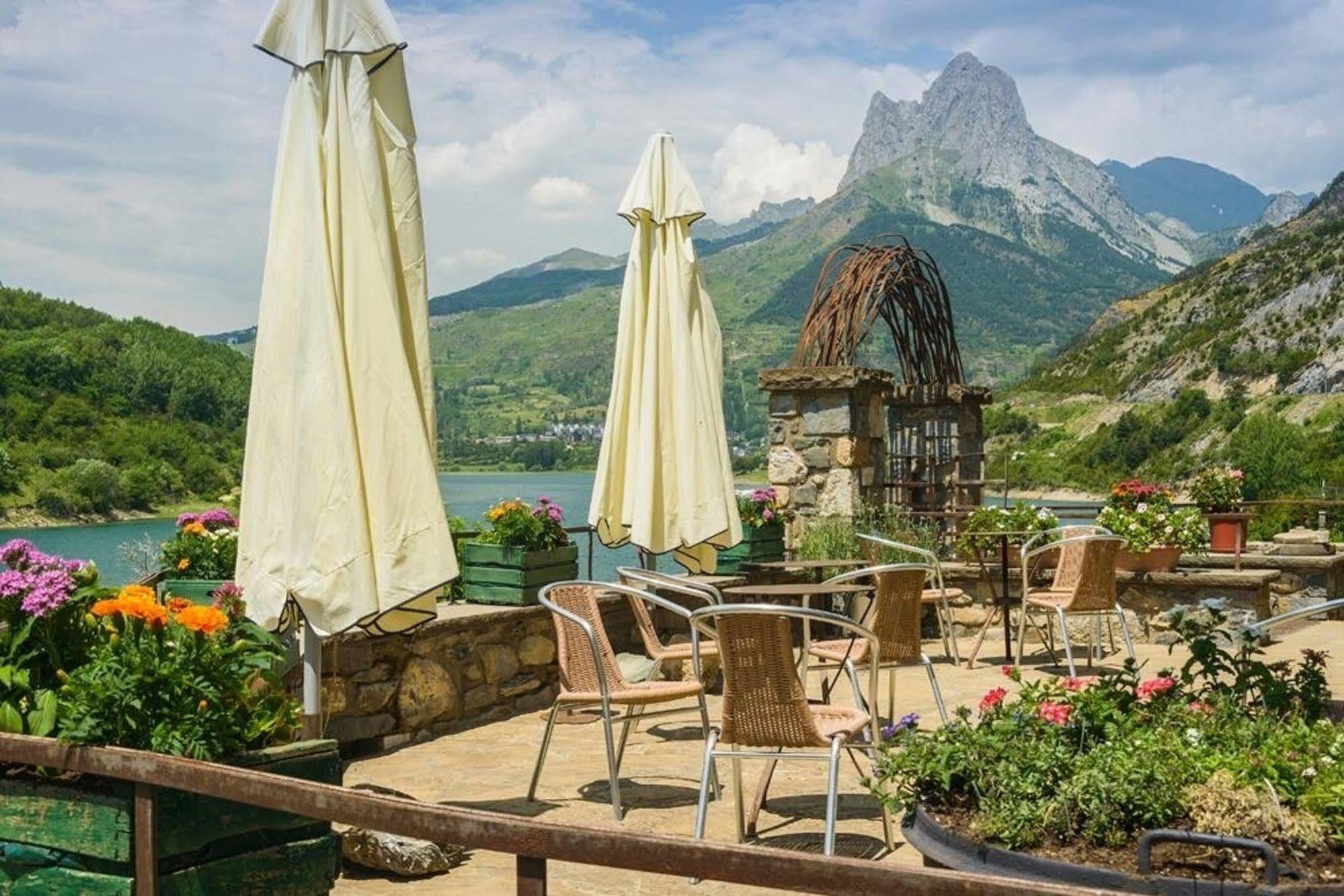 Hotel La Casuena 라누사 외부 사진